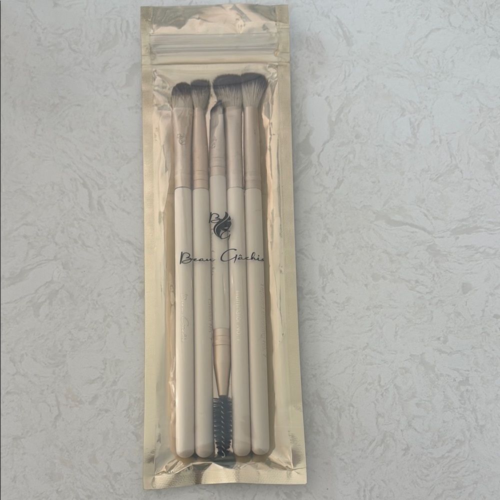 Cream Makeup Brush Set